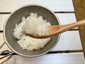SNSで話題沸騰中！ アウトドアから非常時まで使える「100均」ダイソーの「炊飯袋」を実際に試してみた結果の画像001