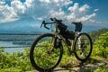 【自転車】気分はヨーロッパ！？  しなの鉄道の「サイクルトレイン」を利用して訪れる “野尻湖・北信濃里山グラベルライド” 「天国と地獄が入り乱れるトレイルの先に、想像以上の絶景が！」 新潟県・長野県｜2026年の画像001