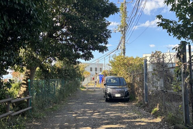 都市部で2時間「駅からハイキング」横浜市金沢区「大丸山」レポ！思わず嬉しくなる“街チカ”とは思えない、豊かな自然＆展望！の画像001