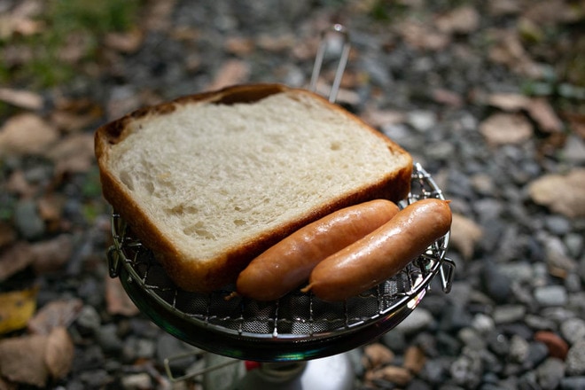 130gの食べきりサイズ「最少のベイクドビーンズ缶」なら山でも使えますぞ！【缶詰博士の缶たん”CAN”P料理 vol.74】の画像006