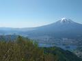「富士山の絶景」 表情の違いを楽しめる2座を縦走するコース「釈迦ヶ岳」＆「黒岳」登山レポ！  5月中旬からのスズランとツツジ咲く時季がおすすめの画像005