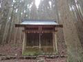 秘境感漂う静かな低山「鹿倉山」 神々しい社＆苔むす岩々と展望のハイキング【京都府福知山市・兵庫県丹波篠山市】の画像009