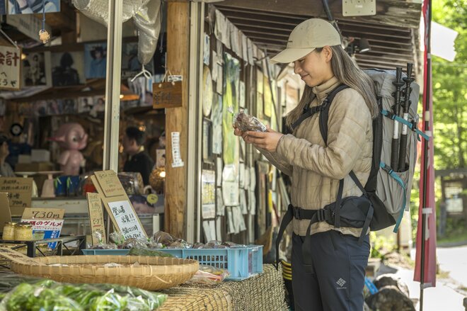 【秋のウェア選びは汎用性がカギ】山でも街でも頼れる！ コロンビア「ライトキャニオン」を試してみたの画像010
