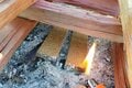 「炎の季節」到来！ アウトドア初心者も必見の「身近なアレ」を使って一発着火「失敗しない火起こし」法とは？の画像003