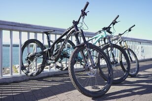 マウンテンバイク再ブーム！ 「5万円から100万円まで」の魅力と試乗してわかった「初心者でも大いにアリ！」な理由【画像】