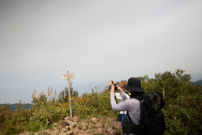 【第4回 コロンビアアウトドアアカデミー】登山初心者におすすめ！  絶景に加え、登りごたえがあるガイドツアー「塩谷丸山」レポートの画像011