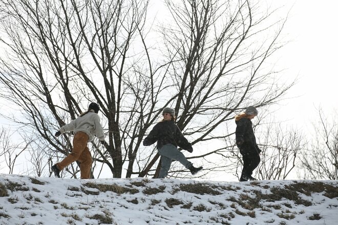 【群馬県川場村】最高の雪旅！ 道の駅ランキング1位「道の駅 川場田園プラザ」＆ 極上パウダー「川場スキー場」を “メレル アウトドア クラブ” メンバーが満喫の画像003