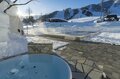 【一面雪なのにすごく暑い！】滑った後は “熱々のサウナ” でゲレンデを見ながらととのう「白馬乗鞍温泉スキー場」アクアオアシス体験レポートの画像002