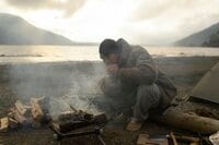 ＜火起こしに “火吹き棒” を使うのは間違い？＞焚き火に「空気を送るべきタイミング」間違っていませんか【焚き火の話 vol.26】