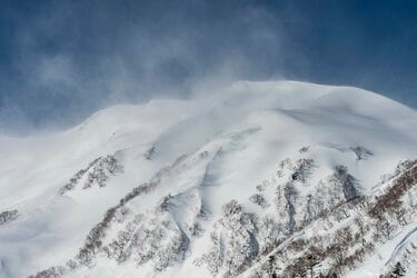 3月14日、乗鞍岳雪崩事故調査報告(日本雪崩ネットワーク発表)を解説