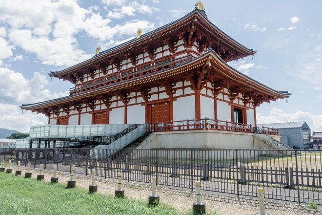 素っ気なさと歴史のコントラストが心地いい世界遺産！  1300年の古都「平城宮跡」自転車で走ってみた！  なんと中には線路も通っていて…【ゆる6輪の旅 vol.02 奈良「平城宮跡歴史公園」】の画像013