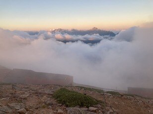 一度見たら忘れられない！  山が生み出す「自然の造形」秋冬に出会った3つの幸運「霧氷・滝雲・シモバシラ」レポート