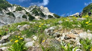 北アルプス「白馬岳」でまさかの高山病に！  山小屋の診療所で見た「リアル山の神」とは！？ 「白馬三山」縦走初日「登山レポ」