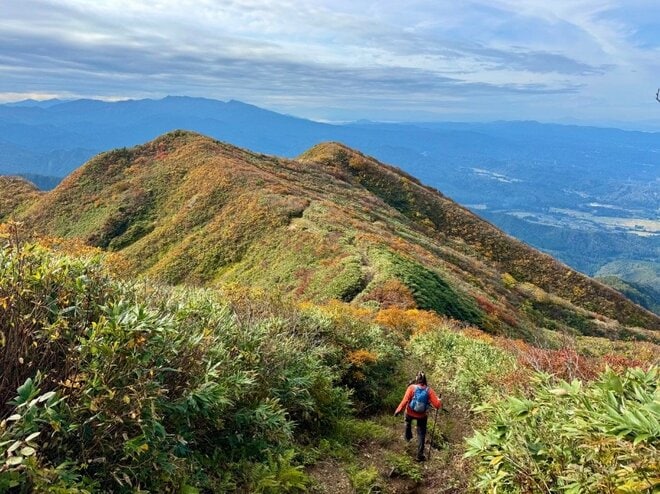 【外国人の私が感動した日本の紅葉】10月中旬以降も間に合う「おすすめ紅葉登山スポット」5選【日本で山登りはじめました vol.10】の画像004