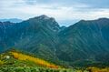 【登山】ここ数年で一番の美しさ「南アルプスの貴公子と女王の山岳紅葉」 日本の1-2-3位の高峰を望む  南アルプス・2025年の画像015