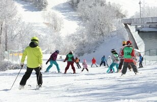 スキー・スノボは教わるしかない！「元インストラクター」が推す「早く楽しく上達できる」スキースクール3