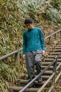 再生ポリエステル使用「服から服をつくる」メーカー「BRING」人気シリーズ「WUNDERWEAR」長袖メリノウールTシャツの画像004