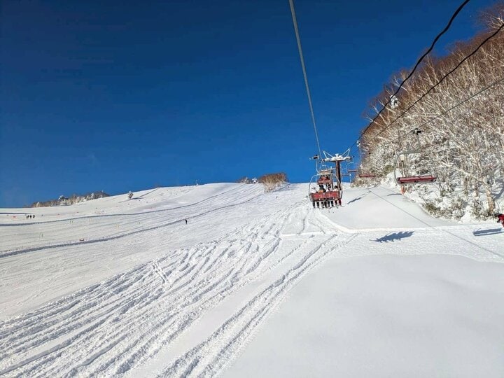 志賀高原スキー場「2泊3日20名で楽しみました！」 それぞれのレベルで選べる豊富なゲレンデ＆癒しの温泉が魅力！ 春も滑れます！ 
