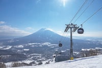 【ニセコ東急 グラン・ヒラフ】雪も景色もワールドクラス、世界が憧れるJAPOWの聖地〈北海道〉