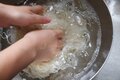 ＜そうめんの簡単洋風アレンジ＞トマトの酸味とバジルの香りでさっぱり「バジルツナトマトそうめん」で食欲が落ちる夏を乗り切る！【季節の外ごはん vol.47】の画像005