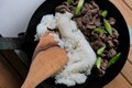 レンジや湯煎なしでもOK！？「パックごはん」お手軽キャンプ活用術【季節の外ごはん vol.20】の画像002
