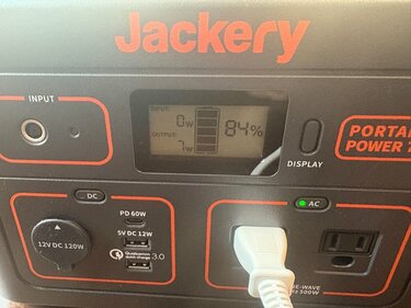 超入門・ポータブル電源】どんな家電が、どれぐらい使えるか？ 708Whの