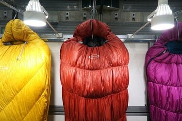 ク*コ様 mont-bell Down Hugger #5 ダウンシュラフ 紫 ク*コ様 mont-bell Down Hugger #5 ダウンシュラフ 紫 モンベルの