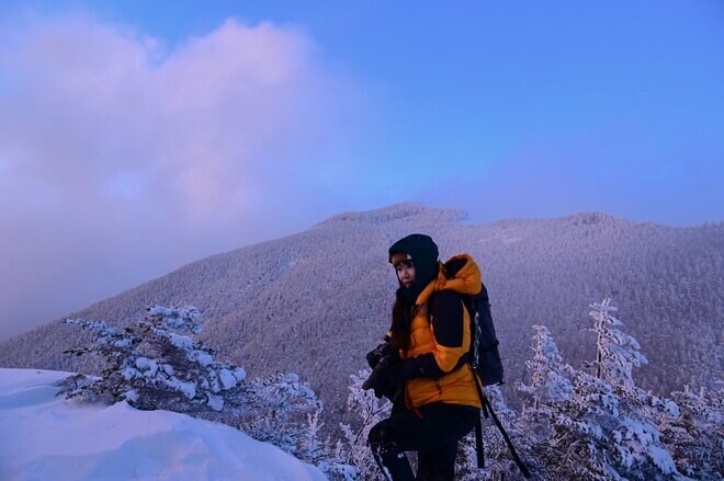 【ハイカー女子の一杯】スノーハイクを黒斑山、蛇骨岳で楽しもう！ 「まるでガトーショコラのような浅間山」 “2杯目”   長野県・群馬県、2025年の画像008