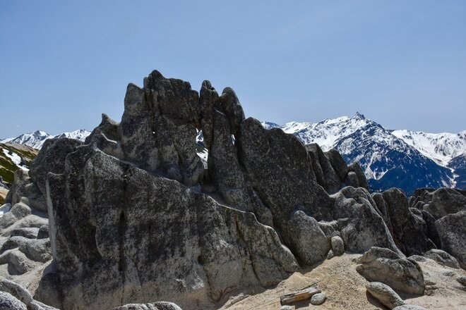 【残雪期登山】林道ゲートが開通したばかりの中房温泉から「北アルプスの女王」燕岳へ登山！ 「今年は雪が溶けるのが早かった！？」 長野県・2022年の画像008