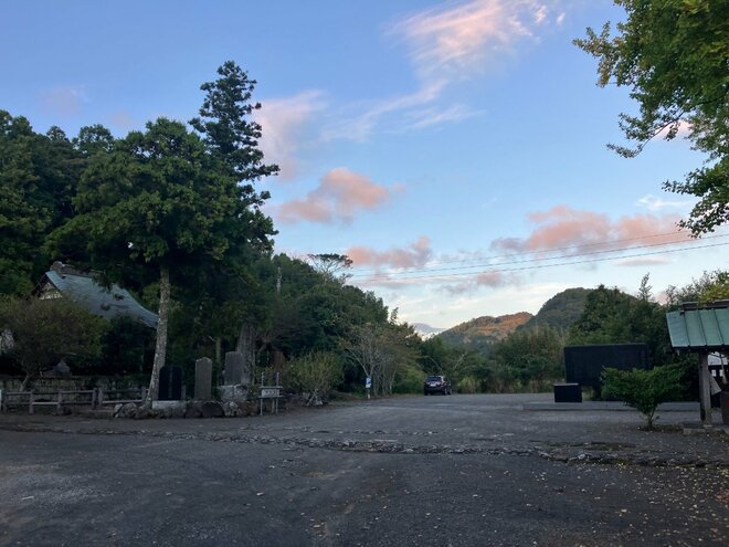 【首都圏近郊】1時間で登れるとは思えない絶景！  房総のマッターホルンこと「伊予ヶ岳」は今からのシーズンがおすすめの画像005