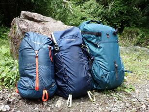 登山の相棒「バックパック」！ 使い分けるべき「雨蓋・ジップ・ロールトップ」タイプ別実使用レポート