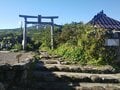 松尾芭蕉も訪れた山形「出羽三山」の日本百名山・月山！  高山植物や池塘を楽しむ神々しい「空中散歩」ハイキングの画像002