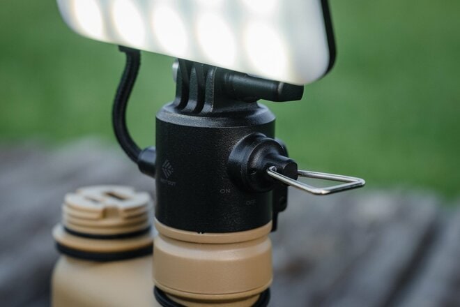 「ガス缶から “電気のボトル” へ」エレコム・NESTOUTが提案する、美しくてタフな屋外給電システム！  強くて拡張性高め「アウトドアバッテリー」の画像004