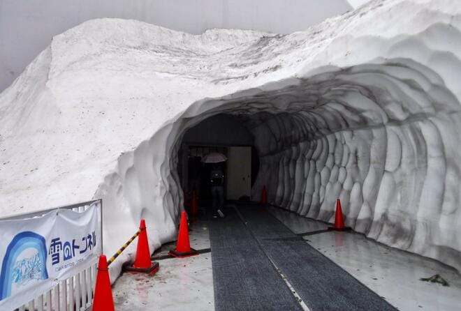 【全線開通55周年】一度は行きたい「春の立山黒部アルペンルート」 圧巻の雪壁「雪の大谷ウォーク」＆「大観峰・雪のトンネル」ほか「現地レポ」の画像003