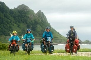 【自転車で10万km走って見つけたもの】暮らすように世界を旅する家族の「人を信じる」という生き方