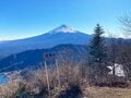 富士山と西湖・河口湖の「絶景」大パノラマ！  意外な穴場「毛無山」とスリル満点「十二ヶ岳」登山レポートの画像001