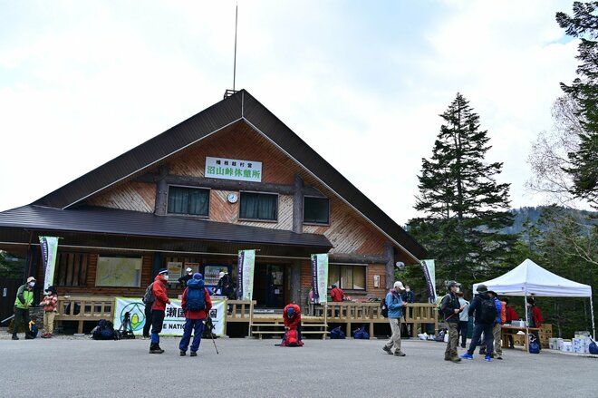“まるっと楽しむ 尾瀬の山歩き” vol.1【福島県 檜枝岐村】 江戸時代から続く “歌舞伎の村”！  入山口からたった40分で花の宝庫「大江湿原」への画像001
