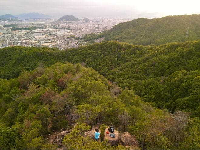 【実は毎日のように見られる「身近な絶景」】夕暮れ前の「おいしい時間」 ちょっとだけ眺めの良い場所で満喫してみよう！「トワイライトハイク de カフェ」の画像006