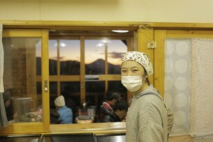 「じつはこんな時間に起きてます」山小屋スタッフの1日のタイムスケジュール＜前編＞【わたし、山小屋はじめます vol.29】