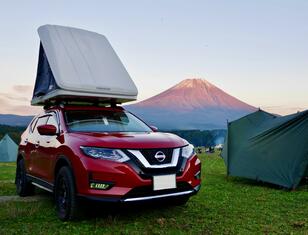 実際どうなの！？  キャンプ＆車中泊で人気の「ルーフテント」 クルマ旅ライター「3年使ってみた」正直すぎるメリット・デメリット