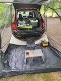 より快適な「車中泊」には、こんなスタイルもアリ！  初挑戦の「ハッチバックテント」簡単リビング設営＆使い勝手は想像以上！「実践レポ」の画像003