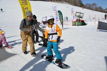 新潟県】遊んで学んで雪の楽しさを知る！ 子どもの成長を促進させる