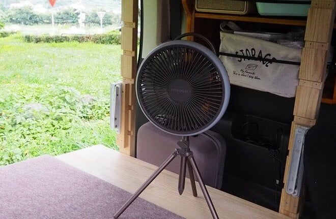 「車中泊」外気温20℃でも、車内はいつもの“熱帯夜”！  持っててよかった～「HAGOOGIのコードレス多機能扇風機」徹底活用レポの画像008