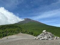 「富士山」下山時の立ち寄りもOK！ 初心者＆ファミリーにも最適「小富士」ハイキング！ 須走口五合目から「往復1時間」絶景レポート