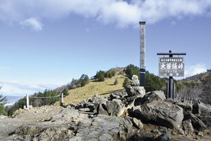 「大菩薩嶺」富士山を絶えず視界に入れての稜線歩きはこの山ならではの特権！【首都圏発！週末に行ける百名山ガイド vol.7】