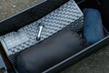 「車中泊」スズキ・ジムニーには「登山＆キャンプ」ギア活用！ 「2年半で50泊」ライターの「コンパクト」車内レポ！の画像001