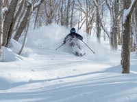 【野沢温泉スキー場】世界に誇る100年の歴史と伝統が息づく老舗スキーリゾート〈長野県〉