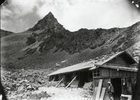 【特集 そこに山小屋を興して】北アルプス山小屋ヒストリー 第11回『殺生ヒュッテ』 受け継がれる「歴史」と「役割」 100年以上続く伝統の山小屋が槍ヶ岳山荘グループとして再始動！  2025年