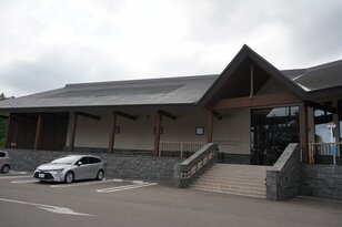 一度の来館じゃ物足りない！ 大人も子どももハマる“遊び心”あふれる「妙高高原ビジターセンター」【妙高戸隠連山国立公園】