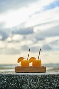 ＜四半世紀前にゴミだらけだったビーチが「夕日の絶景全国1位」に＞1日1組限定“絶景キャンプ場”の贅沢な夕景を独り占めする方法【絶景キャンプ場ガイド-言葉を失うほどの風景に会いに行こう- vol.15】の画像002